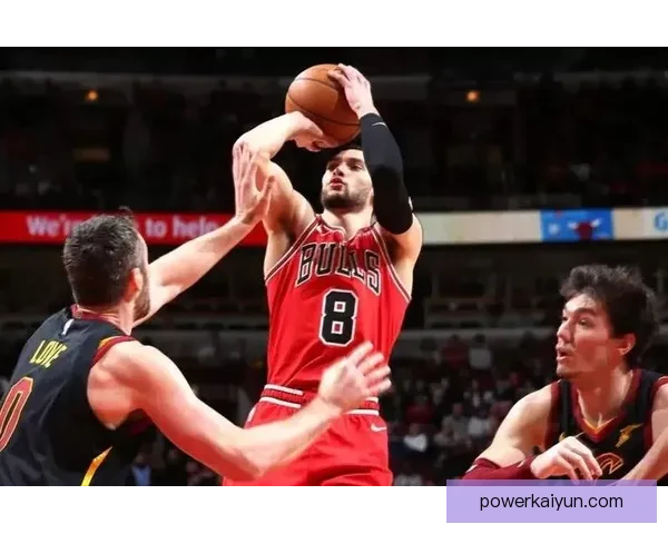 里奥在新赛季逐渐成为球队关键球员，状态回暖持续提升。